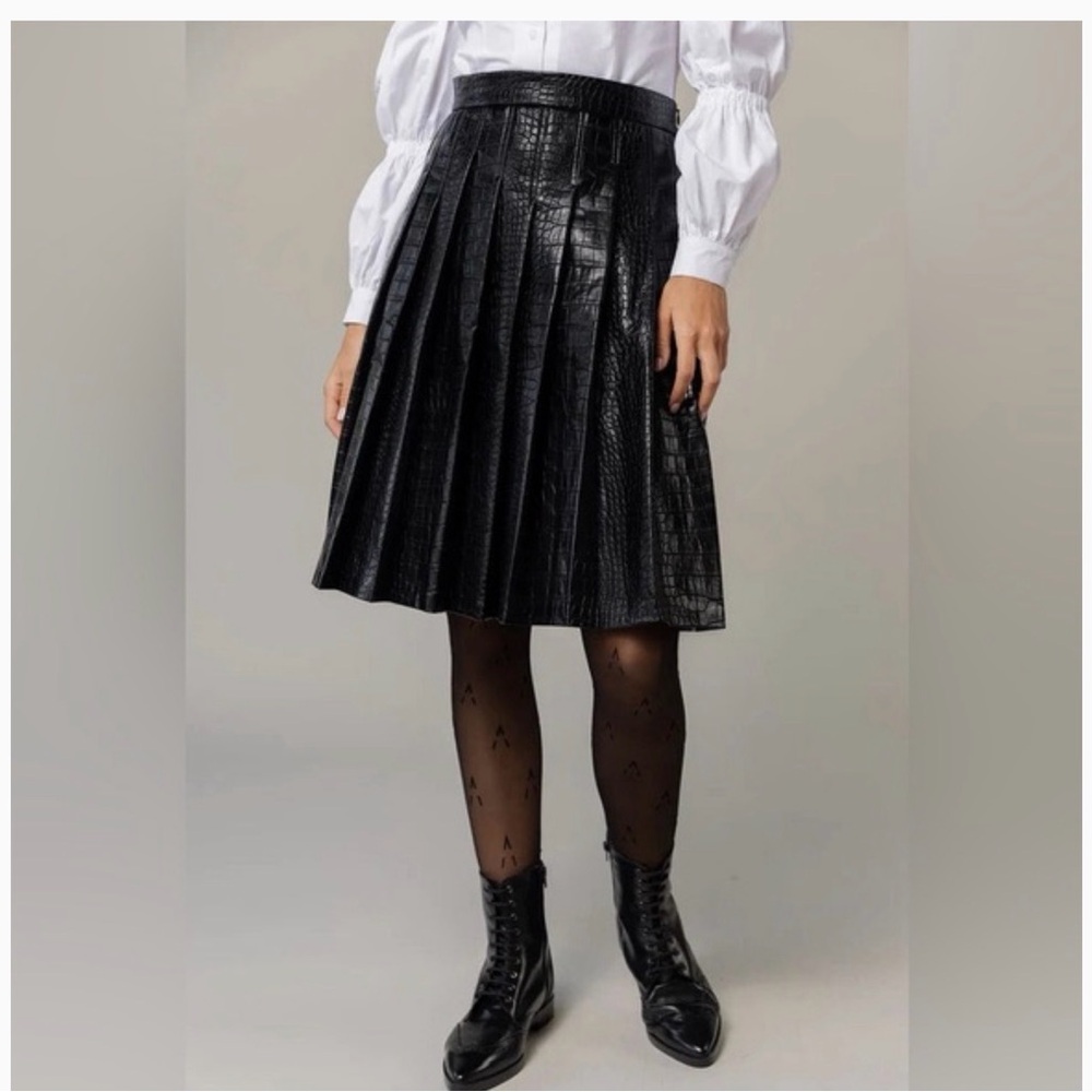 Croc-Embossed Black A-Line Pleated Skirt
